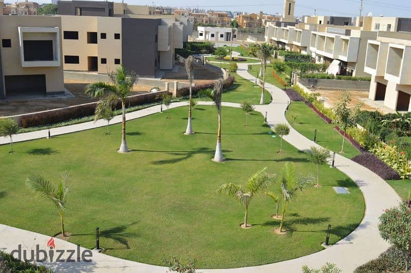 Live in Sheikh Zayed, your unit is 215 m + 250 m garden, immediate delivery next to Jidar 9