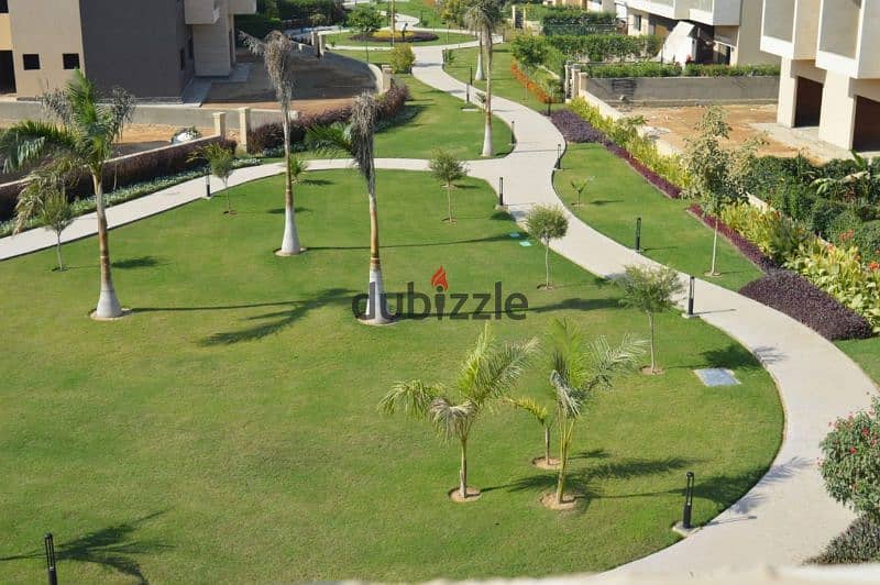 Live in Sheikh Zayed, your unit is 215 m + 250 m garden, immediate delivery next to Jidar 12