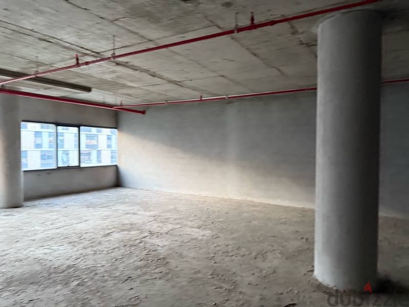 officefor rent at polygon sodic semi finished مكتب للإيجار 12