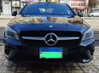 Mercedes-Benz CLA 180 2015