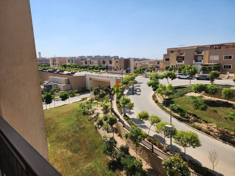 Apartment for 115m sale in Taj city zone t new cairo 8