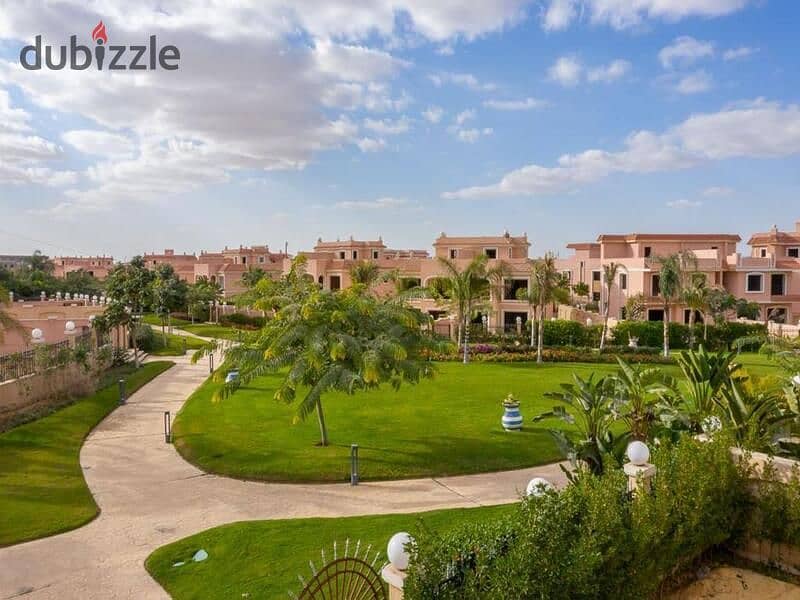 Penthouse for immediate delivery, a rare find with 300m² and a 75m² private roof, located in Cleopatra Square Compound, next to New Giza and Palm Hill 15