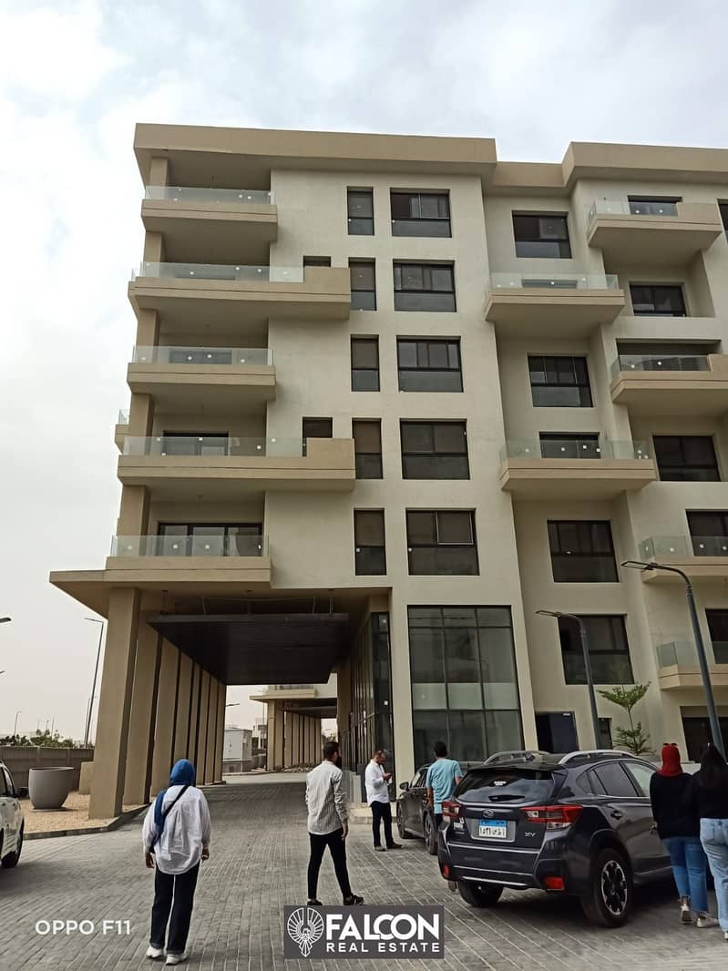 Ready to move in and inspect apartment, 135 square meters, with a fantastic view, for sale in Al Burouj, with payment facilities up to 6 years 7