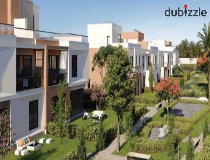 A duplex at the price of a launch offer with 210m² and a garden in Golden Square, Sheikh Zayed, next to Etapa Compound and the Al Ahly Club, with PRE 12