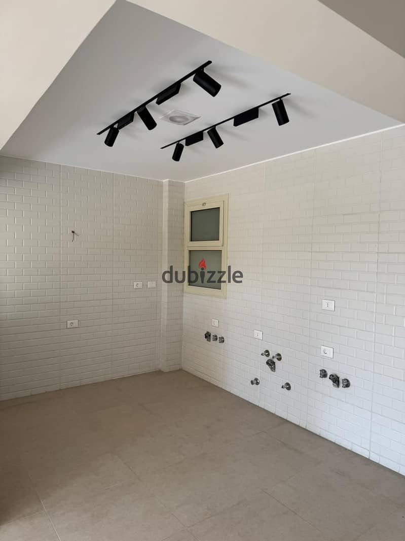 Apartment for rent in stone residence compound at New Cairo 3