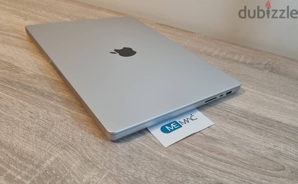 Macbook Pro 16 inch M2 Pro 3