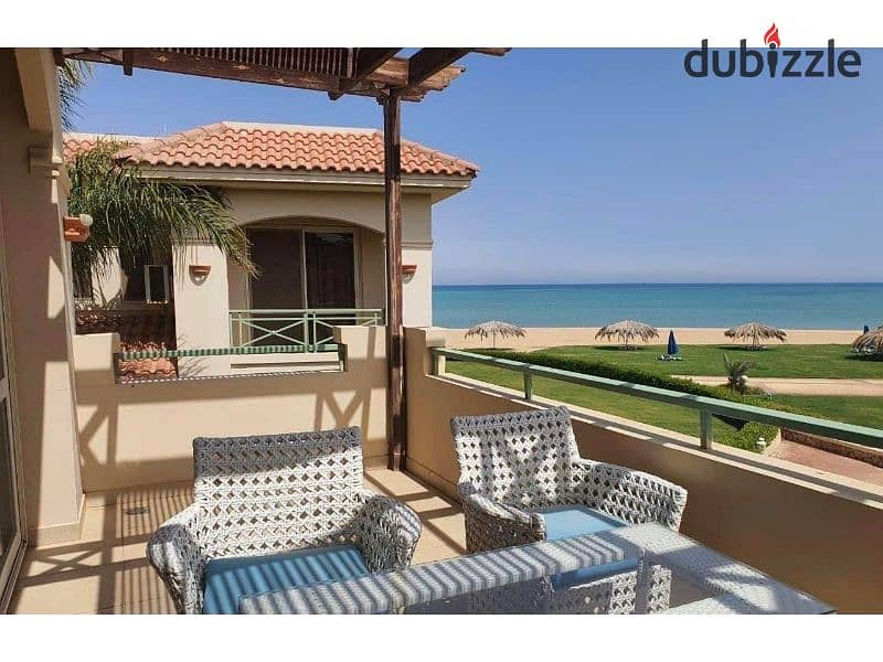 At the lowest price, a chalet for sale in Ain Sokhna, panoramic sea view, very special location in La Vista 6, near Porto 8