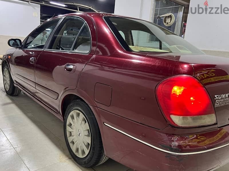 Nissan Sunny 2009 1