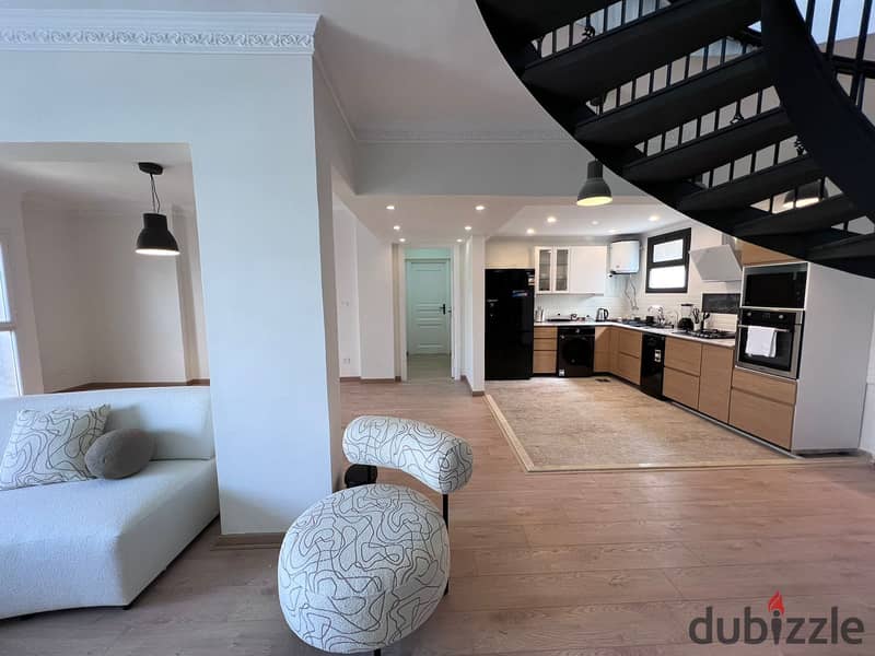 Penthouse for sale, apartment 196 sqm, ultra super luxury finishing, with kitchen and appliances, Zayed Dunes Compound 6