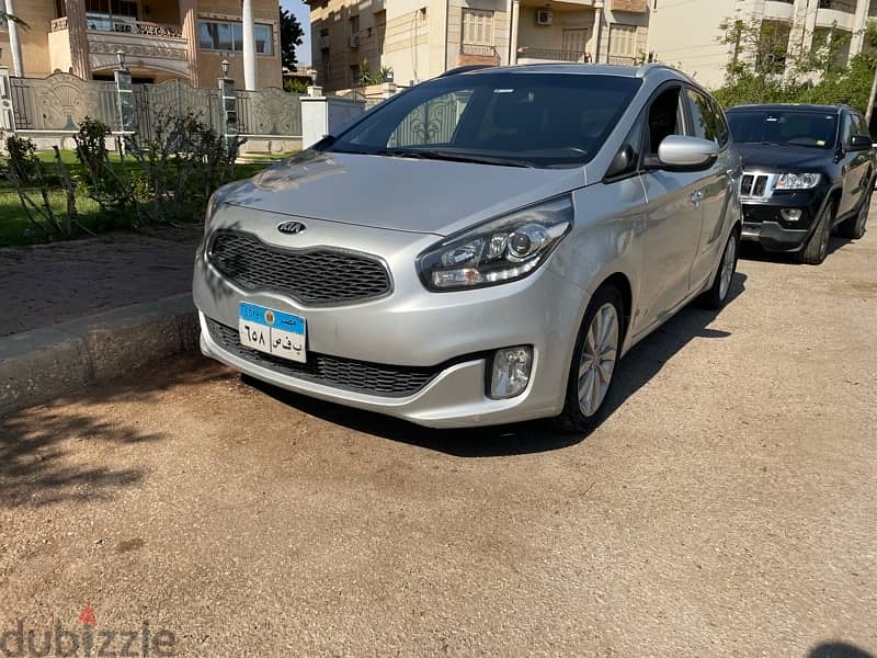 Kia Carens 2015 0