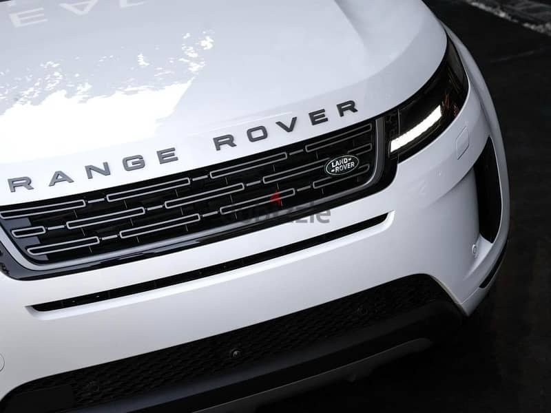 Land Rover Evoque 2024 3