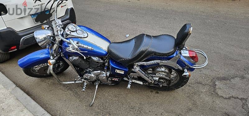 Honda shadow 750 excellent condition 1