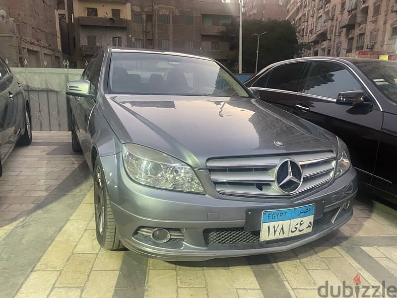 Mercedes-Benz C180 2011 1