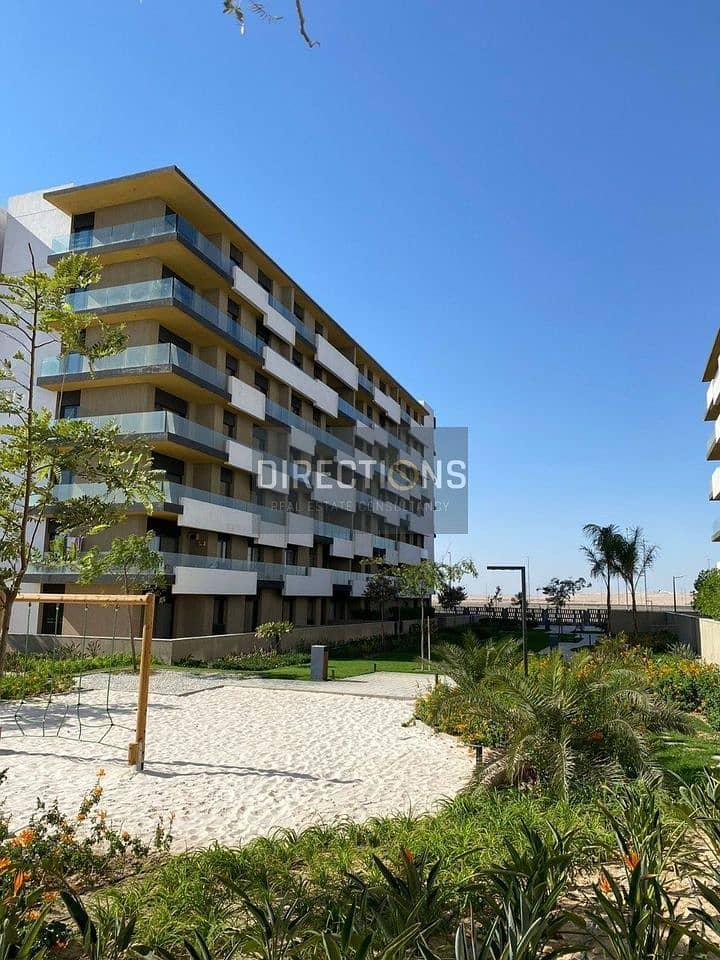 Not repeated, apartment 135m ready to move + fully finished near the French University (UFE) in El Shorouk - Al Burouj Compound 8