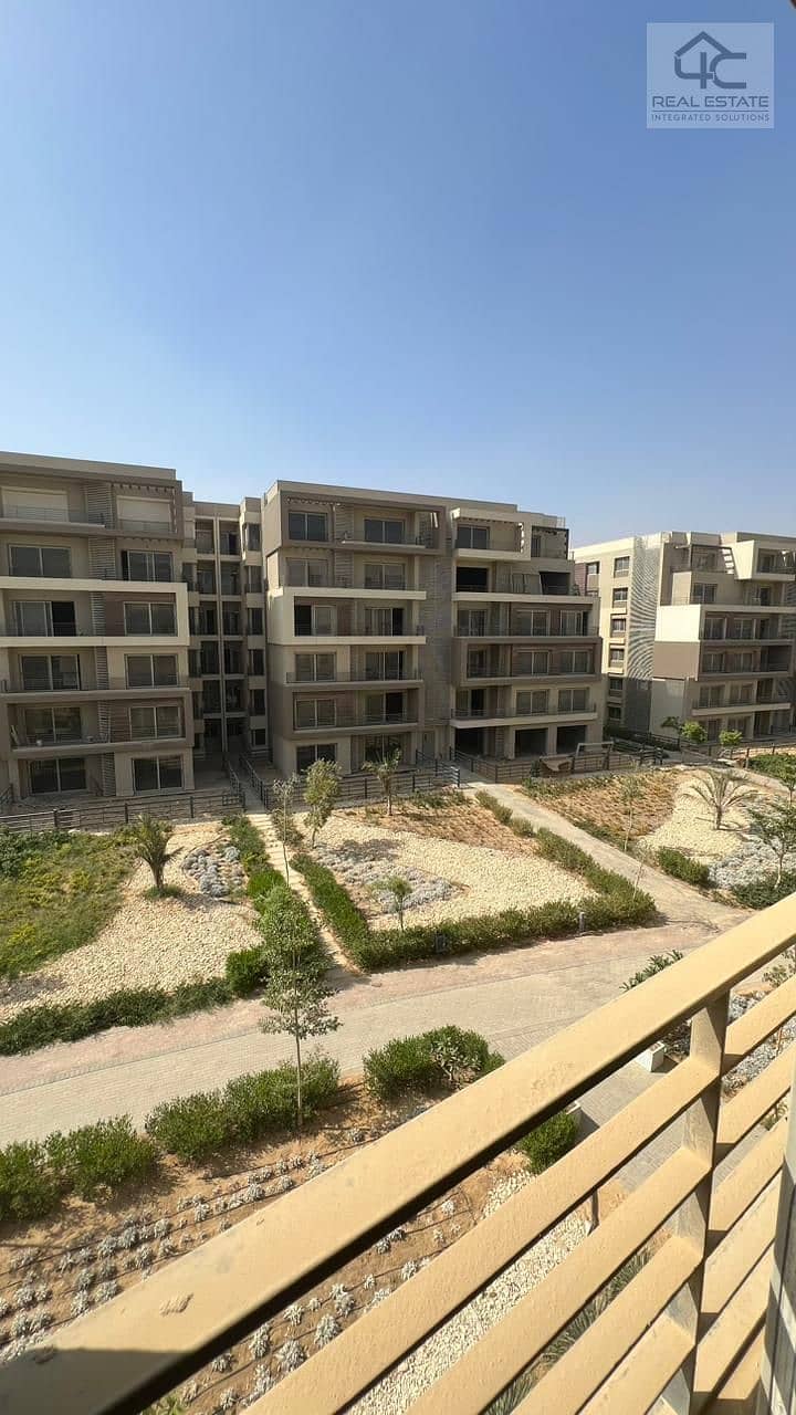 For sale apartment 250m, third floor, corner view villas at the lowest price, Ready to move in the most special location in Palm Hills new cairo 0