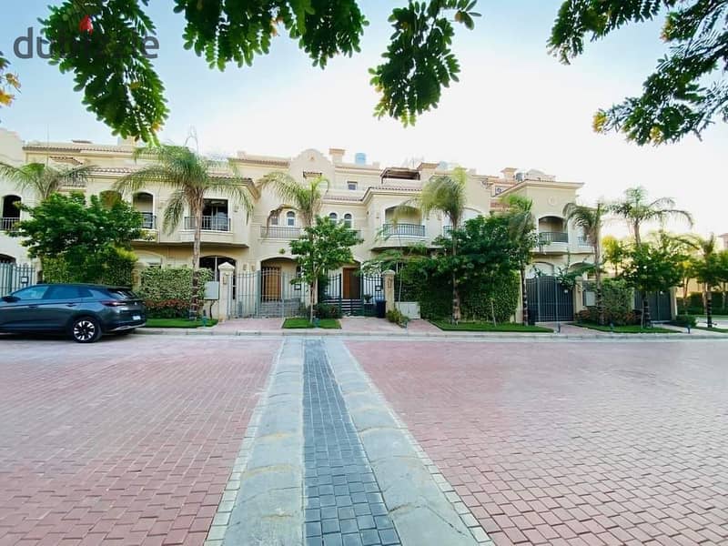 Villa with immediate installment system in Al Shorouk 1