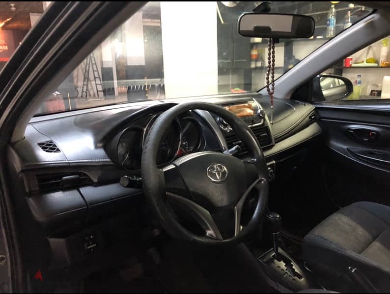 Toyota Yaris 2015 3