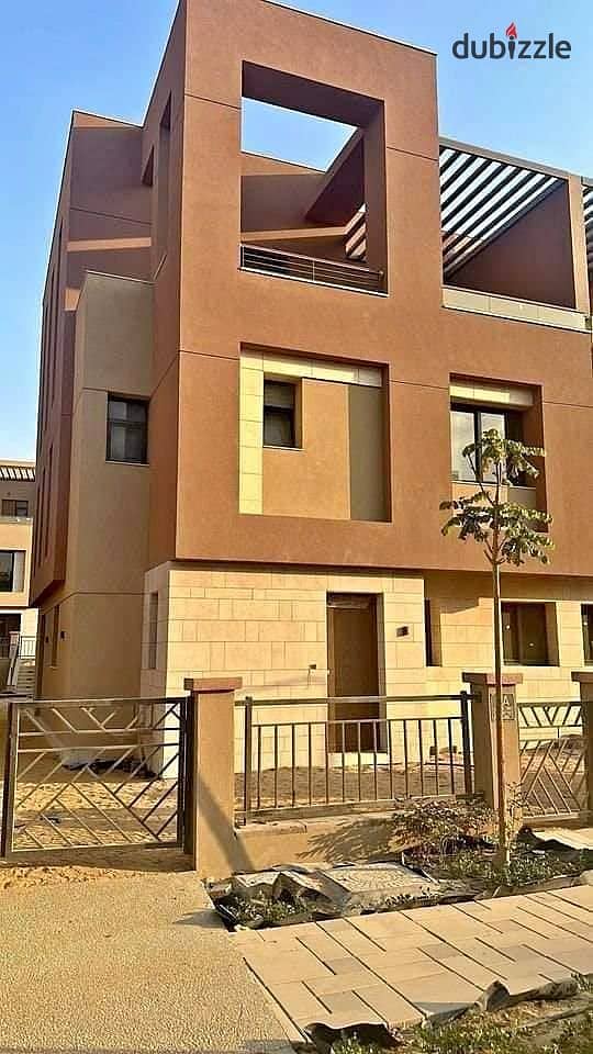 Corner Townhouse for Sale at District 5 Ready to move prime location 7