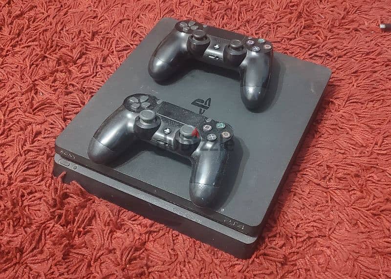 Ps4 Slim + 2 Controllers + FC24 0