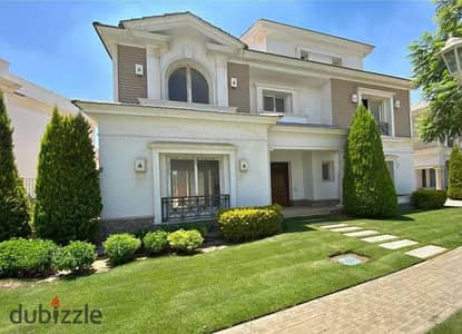 Villa for sale Ready to move  in Mountain View Hyde Park New cairo