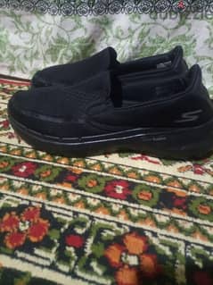 SKECHERS ORGINAL 6=. Siz. . 43 0