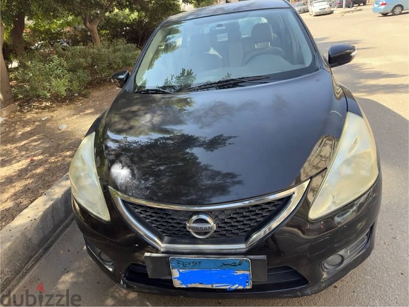 Nissan Tiida 2014 0