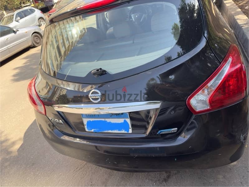 Nissan Tiida 2014 1