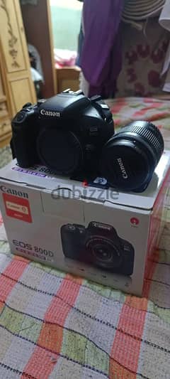 canon eos 800d with lens 18-55 0