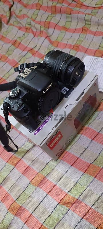 canon eos 800d with lens 18-55 1