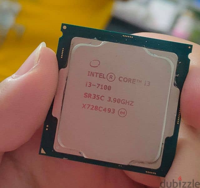 بروسيسور intel i3-7100 للبيع 0