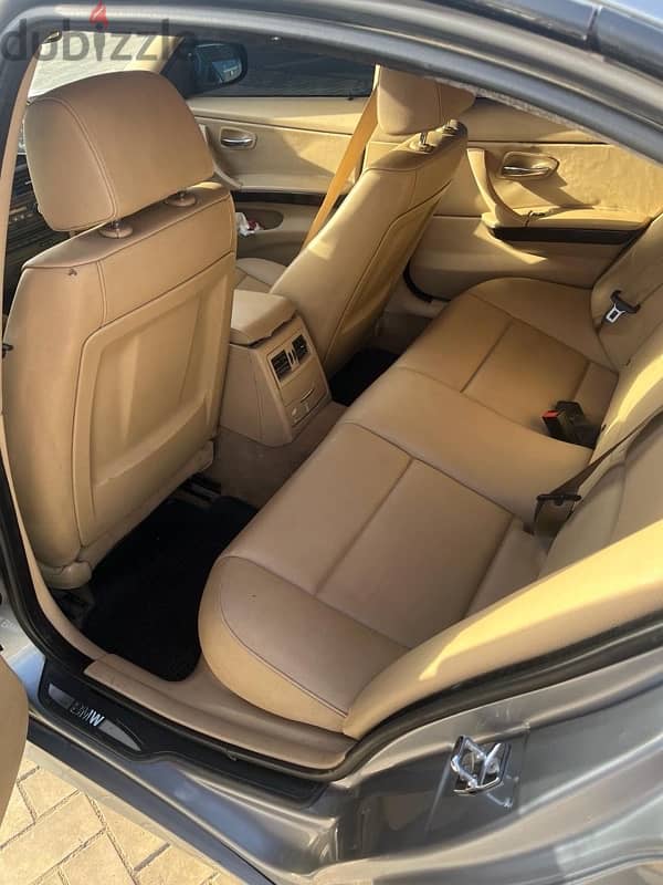 للبيع فابريكه 330i 8