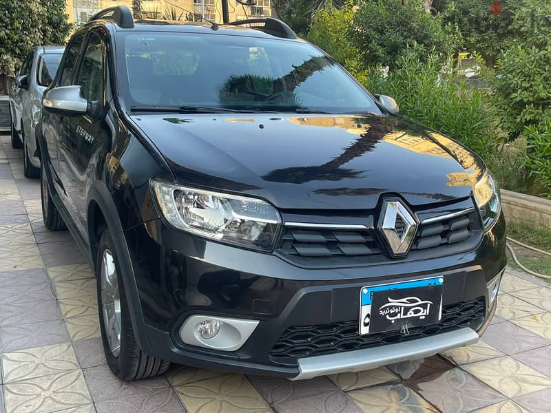 Renault Sandero Step Way 2023 رينو سانديرو ستيب واى كسر زيرو 1