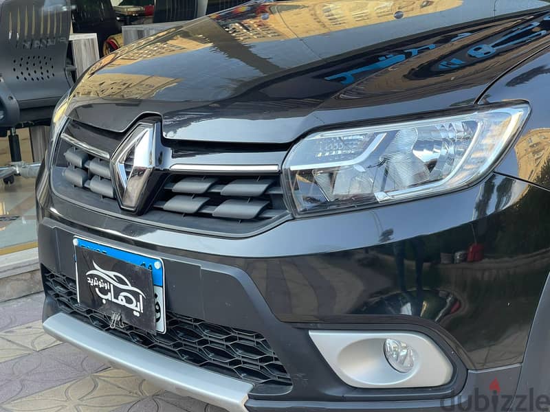 Renault Sandero Step Way 2023 رينو سانديرو ستيب واى كسر زيرو 6