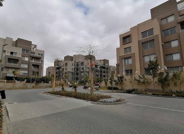 للبيع ستوديو بجاردن متشطب ومكيف ف كمبوند فيلدج جيت Village Gate 3