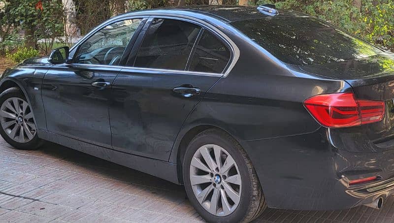 BMW 318 2018 3