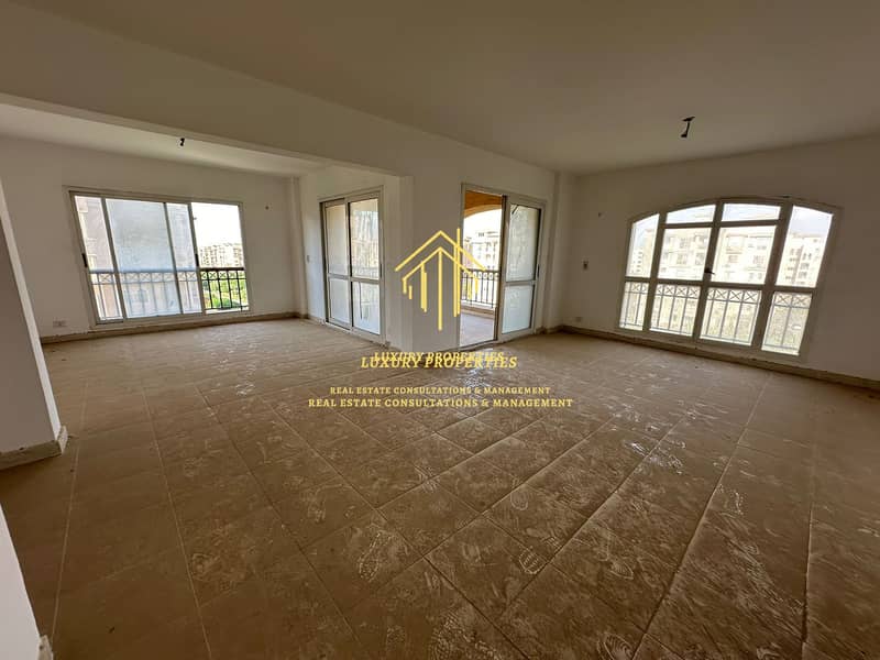 Apartment 200 m for sale in cash at Madinaty B1, open view, main street, north-east direction, uniqe , exclusive 2