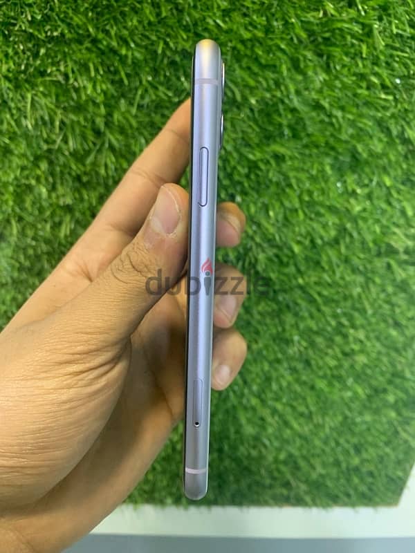 iPhone 11 128 battery 95% خطيين 1