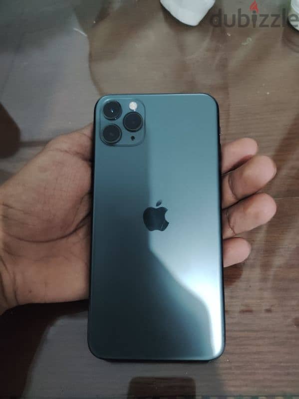 iphone 11 pro max 4