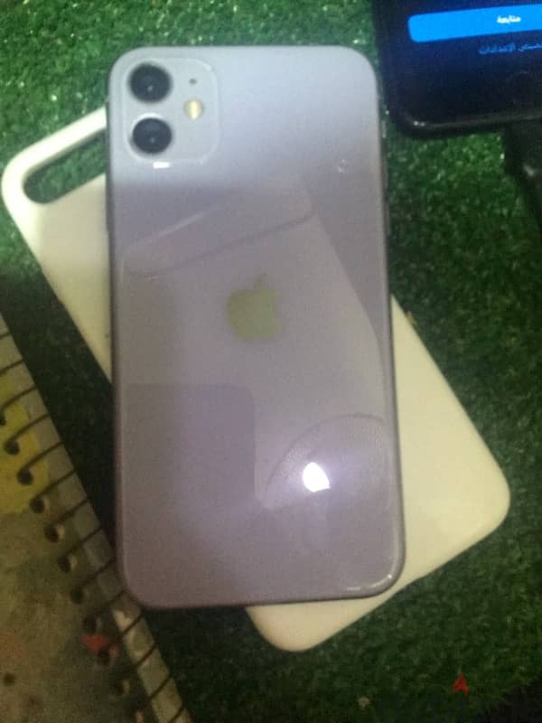 iPhone 11 0