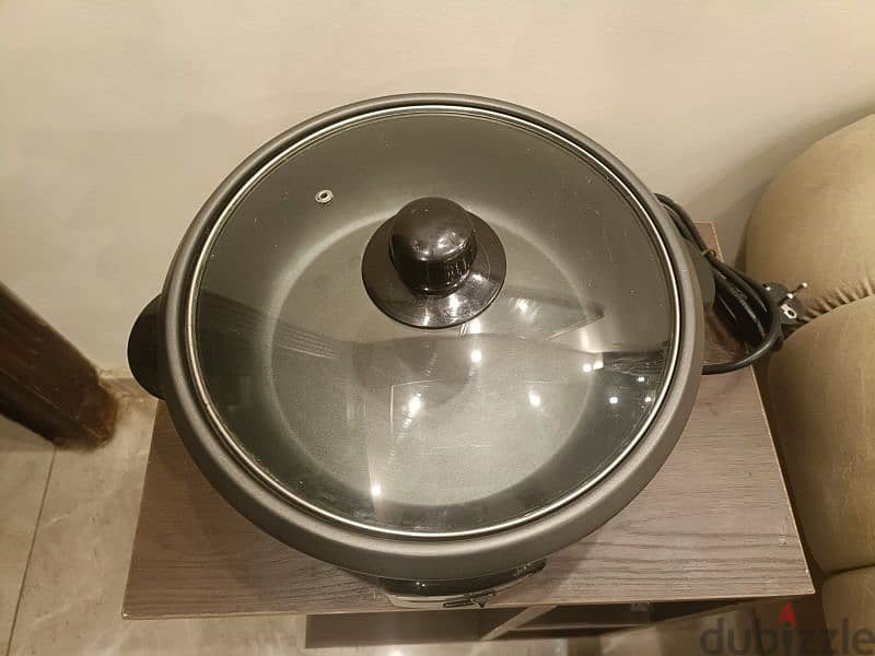 Electric Multi cooker 1