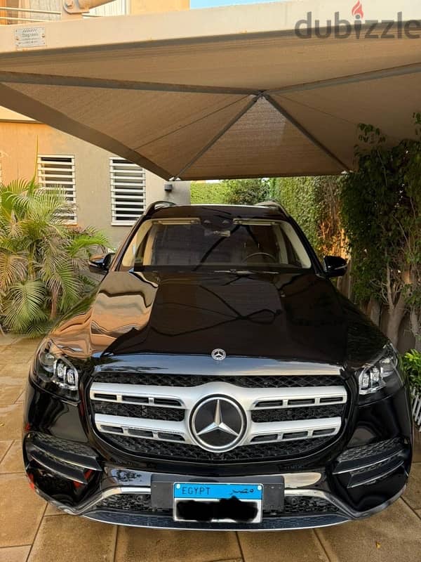 Mercedes-Benz GL-Class 2023 1