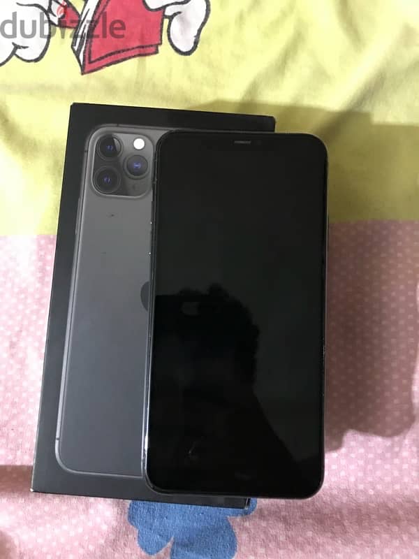 iPhone 11 bro max 3