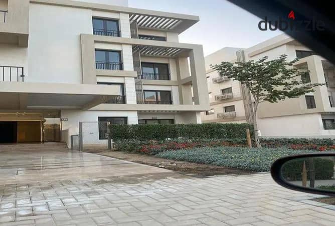 Apartment in Garden Resale for sale,ready to move, in Fifth Square, Al Marasem, Fifth Settlement - 3