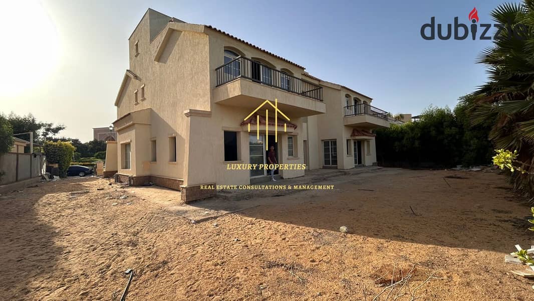 most huge palace direct view golf for sale, the largest types of villas in front of Madinaty Gate (1) 4