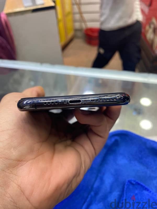 xs max 2