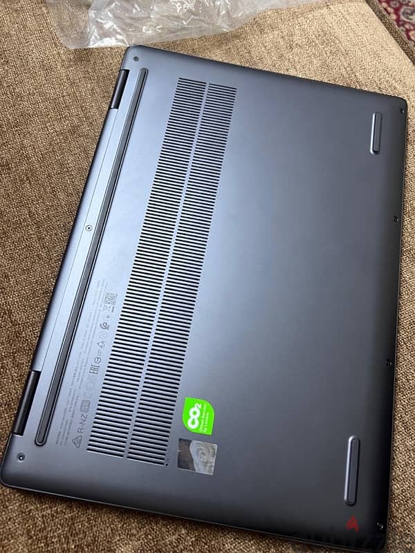 LENOVO YOGA 7 4