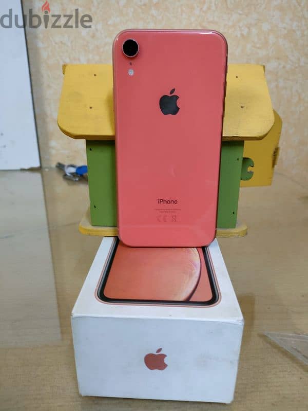 iphone XR like new 6