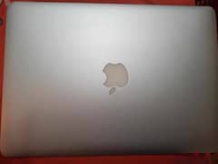 Apple MacBook Air 2015 0