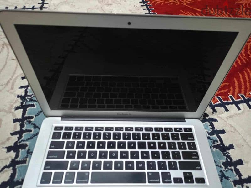 Apple MacBook Air 2015 3