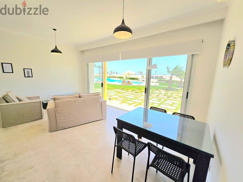 Somabreeze Sea Front & Pool View Apartment 3